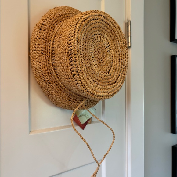 The Scala Collection Woven Straw Resortwear Curled Brim Hat One Size NWT - Picture 1 of 9